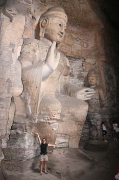 Yungang-caves-20