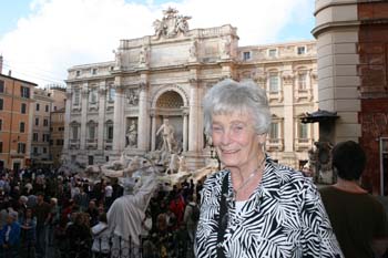 Rome-Grandma-39